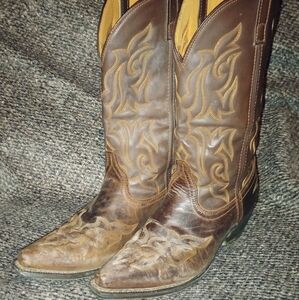 Laredo Women's cowboy boots